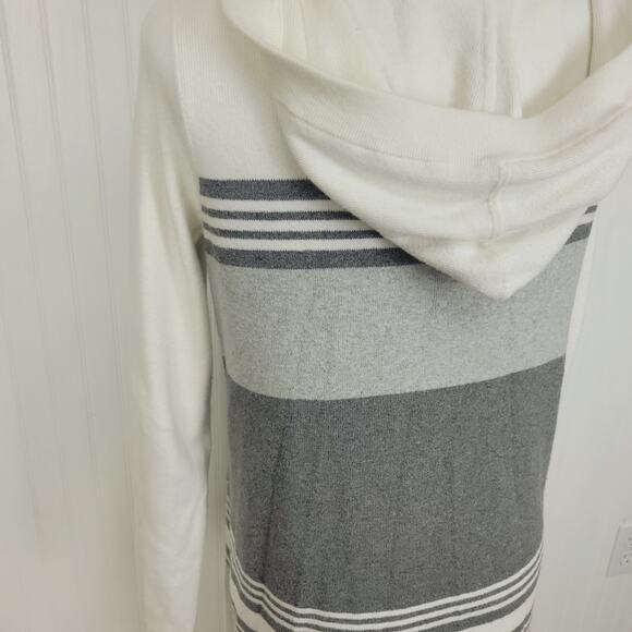 Chico's Long line hooded cardigan Women's Vanity size 1 Cashmere Blend - Picture 4 of 7